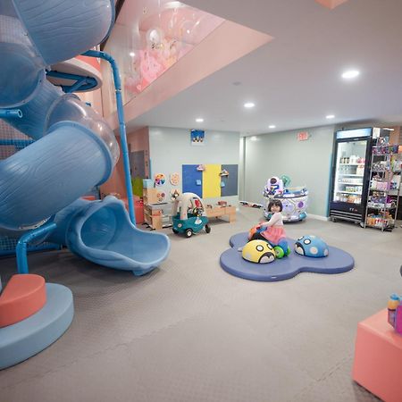 Flushing Garden Hotel ニューヨーク エクステリア 写真